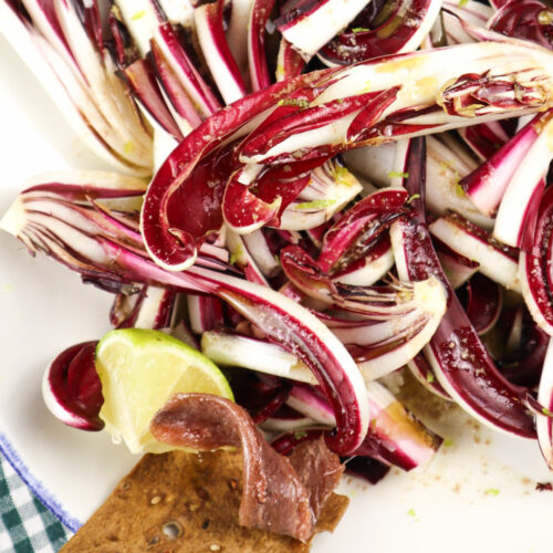 Radicchio crudo, salsa d’acciughe e lime